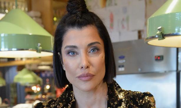 Deniz Akkaya, "İstediğim gibi yetiştiririm" dediği kızından dayak yedi