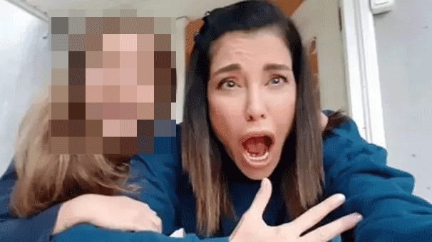 Foto - Deniz Akkaya, "İstediğim gibi yetiştiririm" dediği kızından dayak yedi