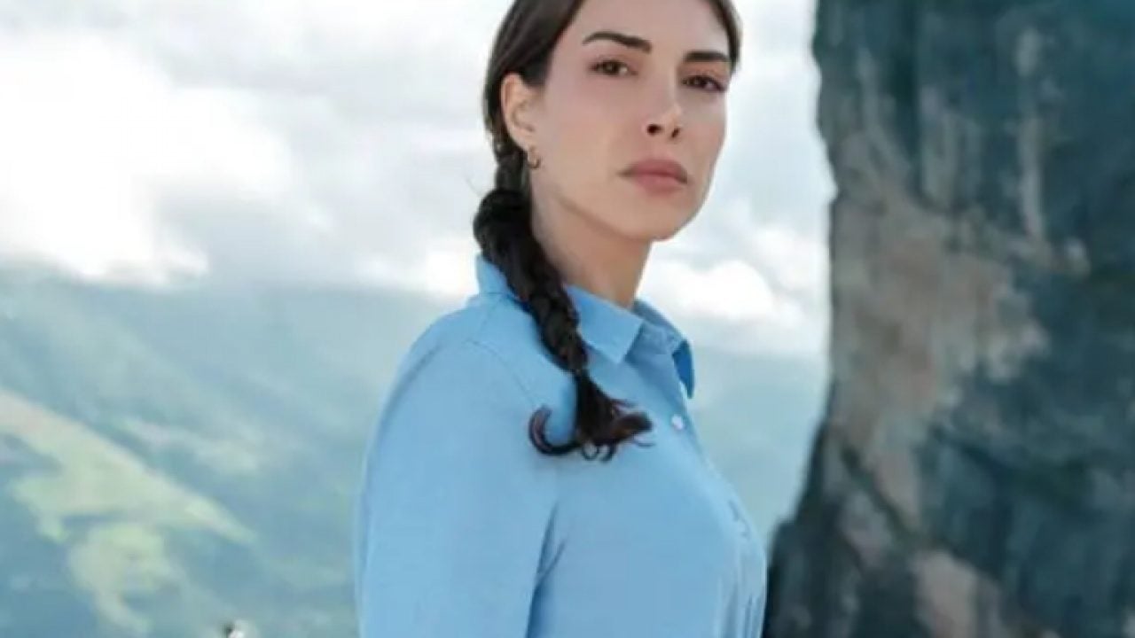 Foto - Deniz Baysal’dan çok konuşulacak itiraf! Allah’ı bulmanın ne demek olduğunu...