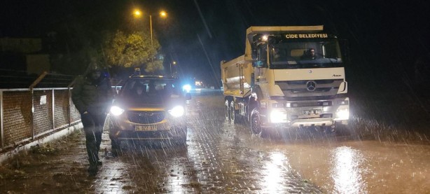 Foto - Deniz kara ile birleşti