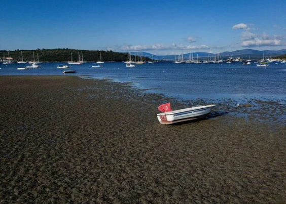 Foto - Deniz neden çekiliyor? Ege’de neler oluyor? Santorini adası mı etkiliyor