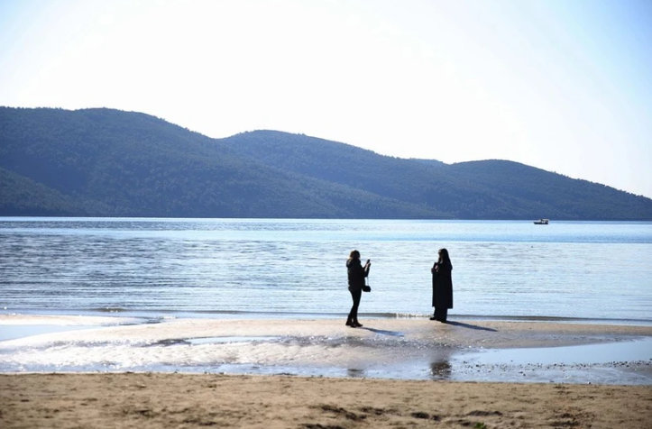 Foto - Deniz neden çekiliyor? Ege’de neler oluyor? Santorini adası mı etkiliyor