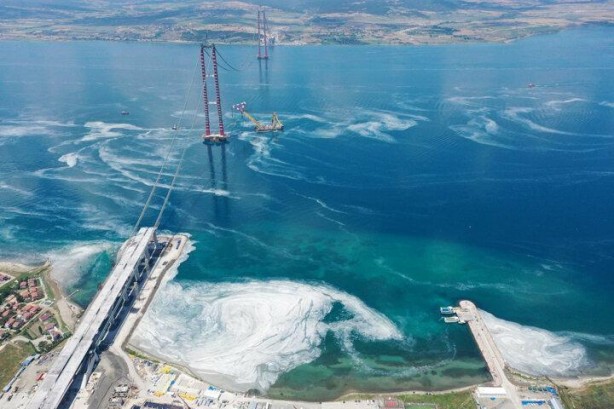 Foto - Deniz salyası Çanakkale Boğazı'nı kapladı