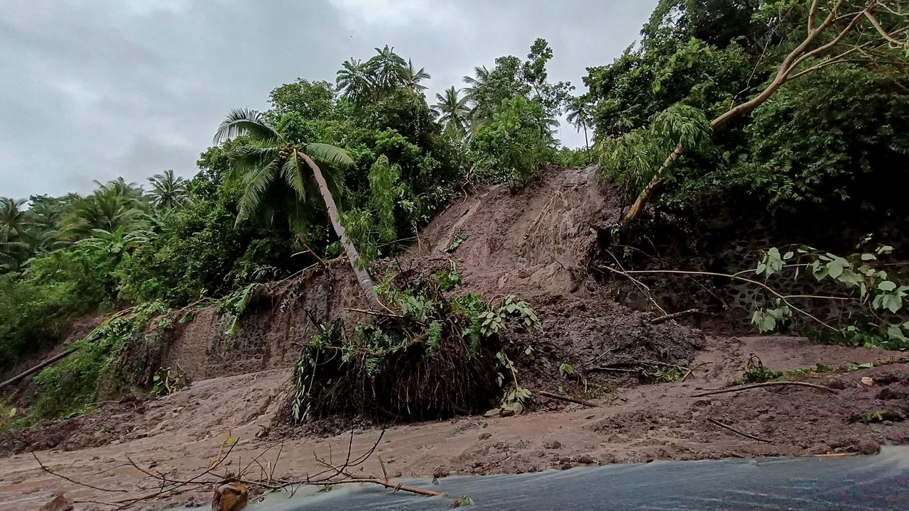 Deniz taşkınları, elektrik kesintileri, yıkım… Bualoi fırtınası Filipinler’i esir aldı