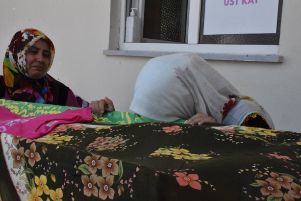 Foto - Denizde boğulan çocuğun cenazesi defnedildi