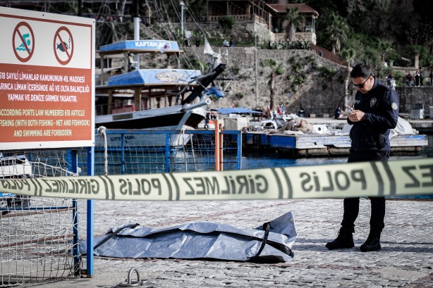Foto - Denizde korkunç manzara! 17 yaşlarında erkek cesedi bulundu
