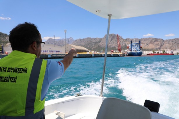 Foto - Denizi kirleten gemiye 1,5 milyon lira ceza