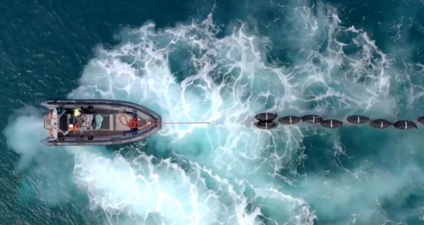 Foto - Denizin binlerce metre derinliğinde bulundu! Bakın içinden ne çıktı