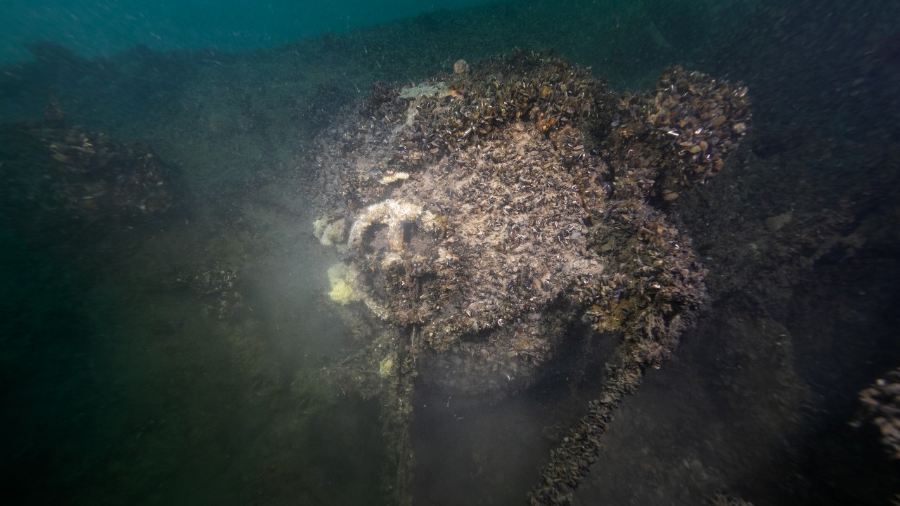 Foto - Denizin dibinde sessiz tanıklık! Karadeniz’de batırılan Nazi denizaltılarından görüntüler… 