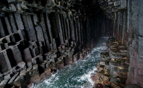 Foto - Denizin ortasında gizemli delik