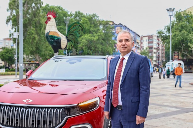 Foto - Denizli Büyükşehir, Türkiye’nin ilk yerli otomobili TOGG’a kavuştu