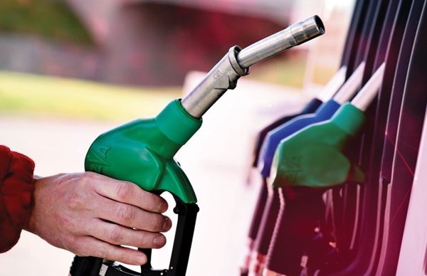 Foto - Depolarınızı fulleyin! Tatil öncesi araç sahiplerini üzecek haber... İşte aylar sonra eşitlenen motorin ve benzin güncel fiyatları