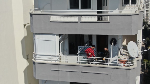 Foto - Deprem bitti ekmek mücadelesi başladı | Canlarını böyle hiçe sayıyorlar! 