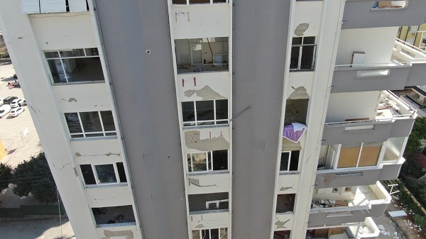 Foto - Deprem bitti ekmek mücadelesi başladı | Canlarını böyle hiçe sayıyorlar! 