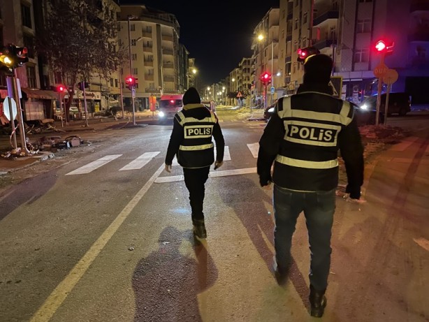 Foto - Deprem bölgelerinde sıkı denetim