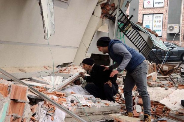 Foto - Deprem bölgesi için kritik atık uyarısı! 'Düzgün yok edilmeli'