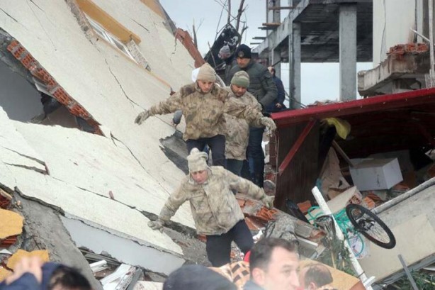 Foto - Deprem bölgesi için kritik atık uyarısı! 'Düzgün yok edilmeli'