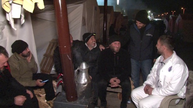 Foto - Deprem bölgesinde baba olacağının haberini alan madenci: "Buruk bir sevinç yaşadım"