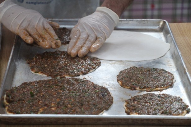 Foto - Deprem bölgesinde çölyak hastaları unutulmadı