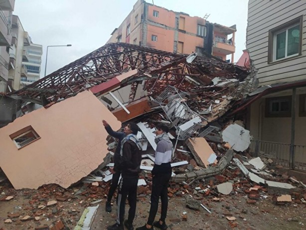 Foto - Deprem bölgesinde en zor görev: Cenazelerin kimlikleri nasıl belirleniyor?