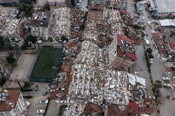 Foto - Deprem bölgesinde en zor görev: Cenazelerin kimlikleri nasıl belirleniyor?