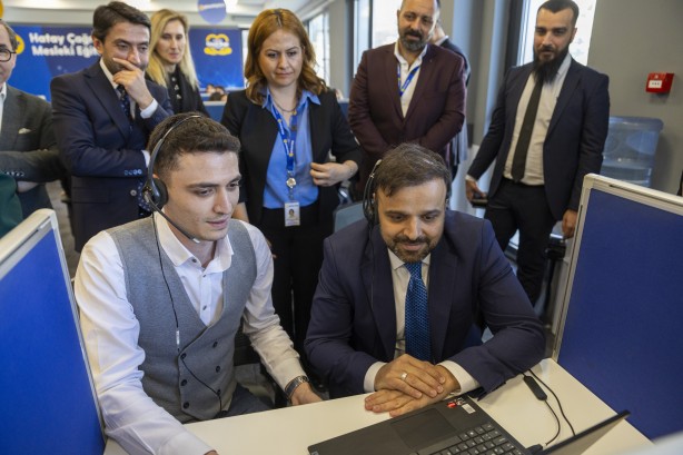 Foto - Deprem bölgesinde istihdama destek! Turkcell Hatay’da Çağrı ve Mesleki Eğitim Merkezi’ni açtı!