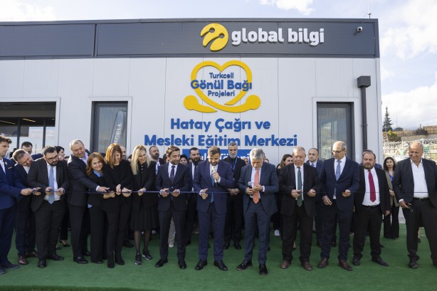 Foto - Deprem bölgesinde istihdama destek! Turkcell Hatay’da Çağrı ve Mesleki Eğitim Merkezi’ni açtı!
