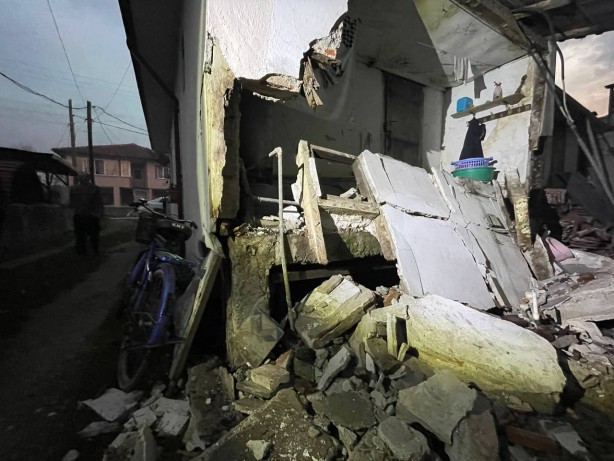 Foto - Deprem bölgesinden yeni görüntüler geldi