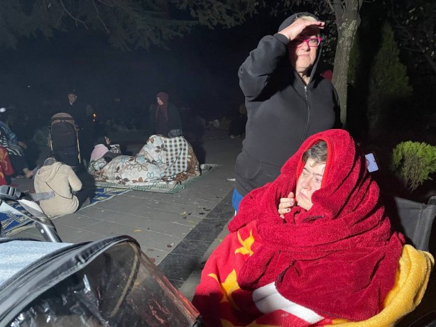 Foto - Deprem bölgesinden yeni görüntüler geldi