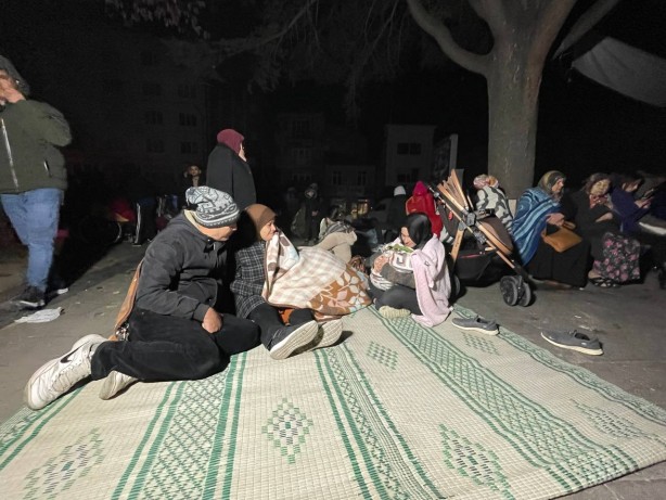Foto - Deprem bölgesinden yeni görüntüler geldi