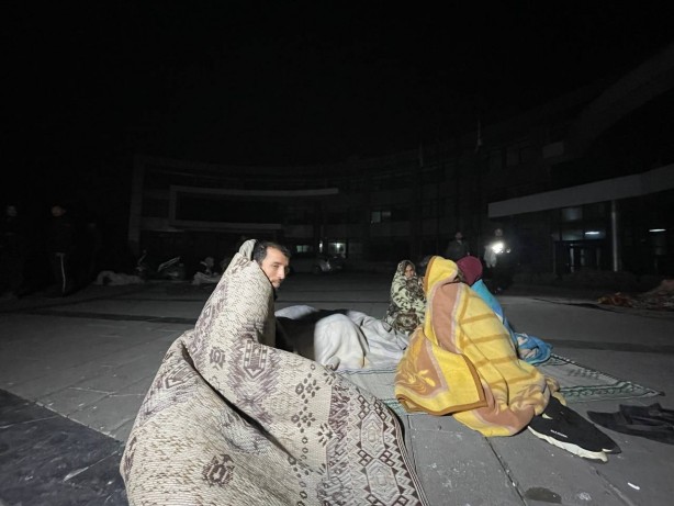 Foto - Deprem bölgesinden yeni görüntüler geldi