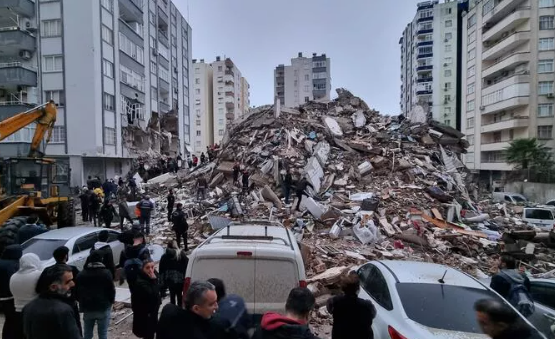 Foto - Deprem bölgesine giden Survivor Nagihan'dan 'Türk askeri' açıklaması: Boş konuşulmasın, bizzat oradaydım