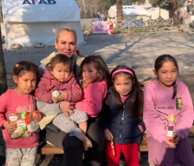 Foto - Deprem bölgesine giden Survivor Nagihan'dan 'Türk askeri' açıklaması: Boş konuşulmasın, bizzat oradaydım