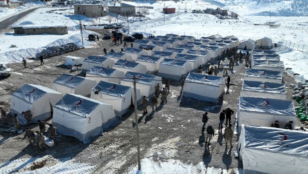 Foto - Deprem bölgesinin şiddetli yağmurla imtihanı! Adıyaman Valiliği'nden dezenformasyona yalanlama