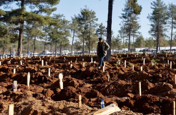 Foto - Deprem şehitleri toprağa veriliyor