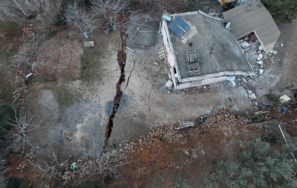 Foto - Deprem siloları hasar gördü