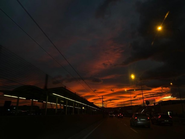 Foto - Deprem sonrası Bursa'da korkutan görüntü