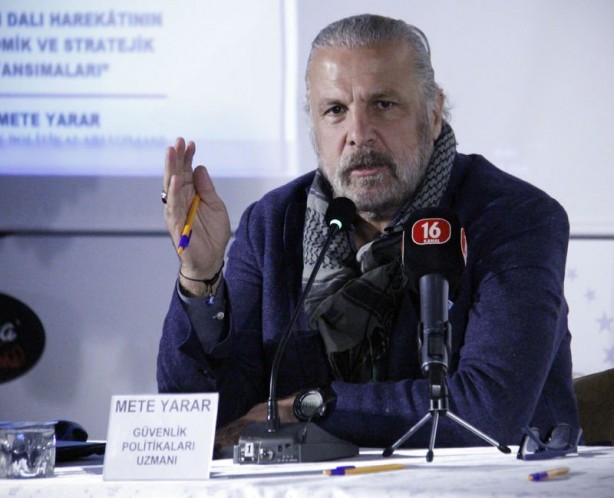 Foto - Mete Yarar deprem bölgesinden uyardı: Bu yapılmazsa iş işten geçecek