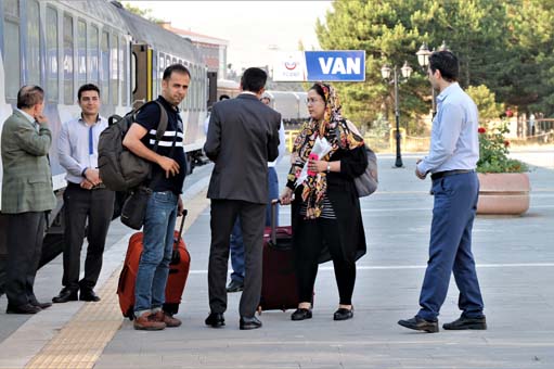 Foto - Deprem sonrası seferler durmuştu... 8 yıl sonra yeniden başladı