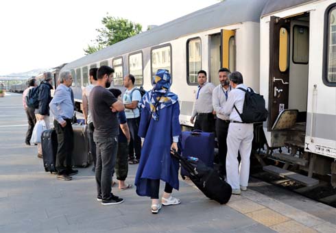 Foto - Deprem sonrası seferler durmuştu... 8 yıl sonra yeniden başladı