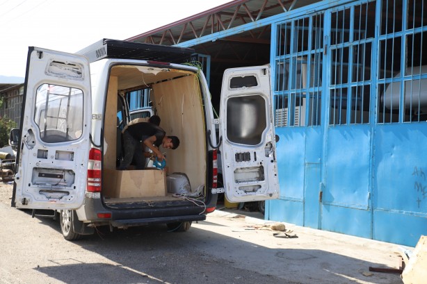 Foto - Deprem sonrası talep arttı! Artık yetişemiyorlar...