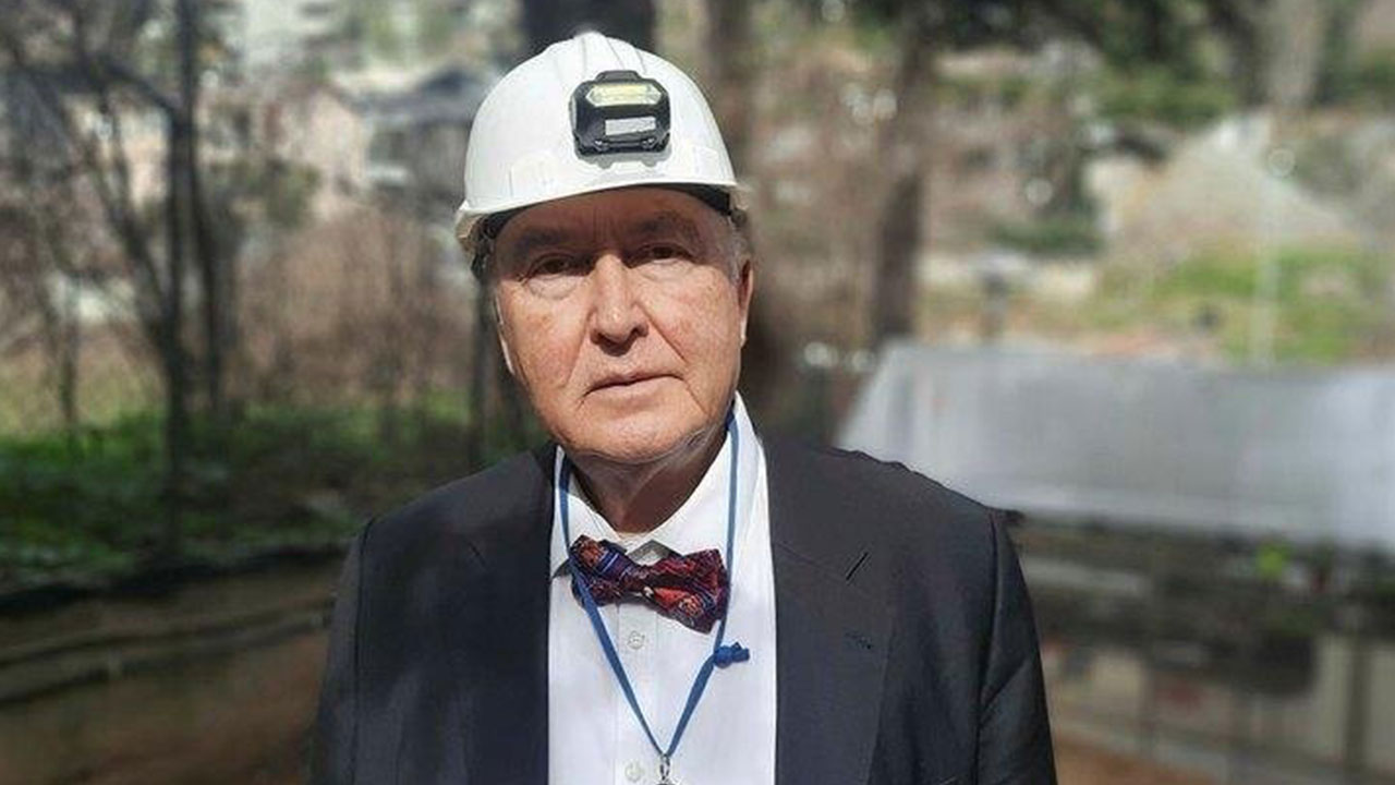 Deprem uzmanı Ahmet Ercan bakın kim çıktı! Herkes 'sana yazıklar olsun' diyor