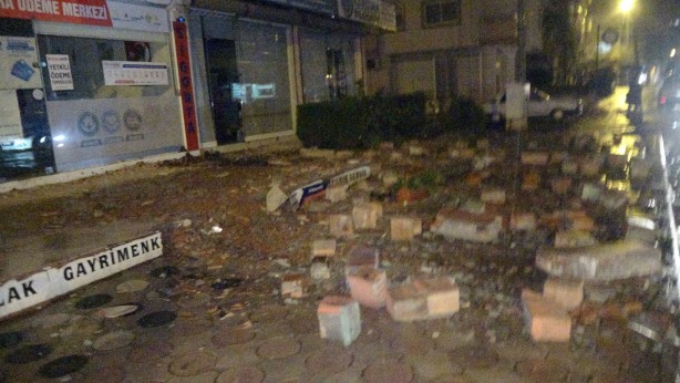 Foto - Deprem uzmanı Prof. Naci Görür'den kritik uyarı: İlgililere sesleniyorum, oraya dikkat