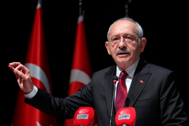 Foto - Deprem yalanlarını tek tek çürüttü