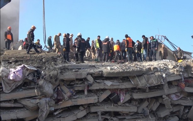 Foto - Depremde 105 kişi hayatını kaybetmişti! Müteahhit ve 3 kişi hakkında karar