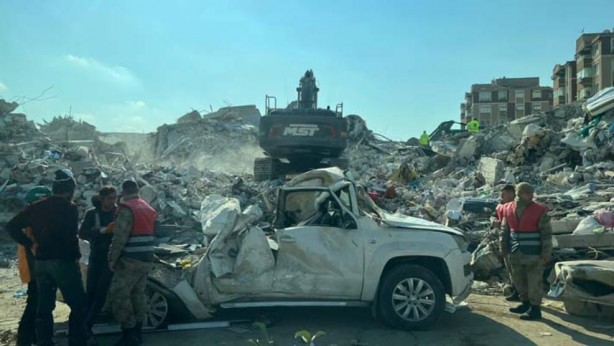 Foto - Depremde binlerce araç hasar aldı! Paranızı alabilirsiniz...