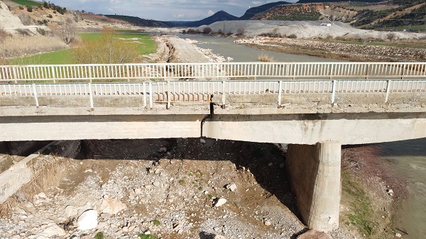 Foto - Depremde bu hale geldi! Gören korkuyor