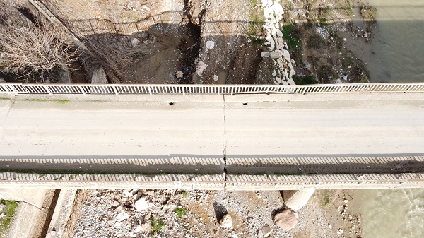 Foto - Depremde bu hale geldi! Gören korkuyor