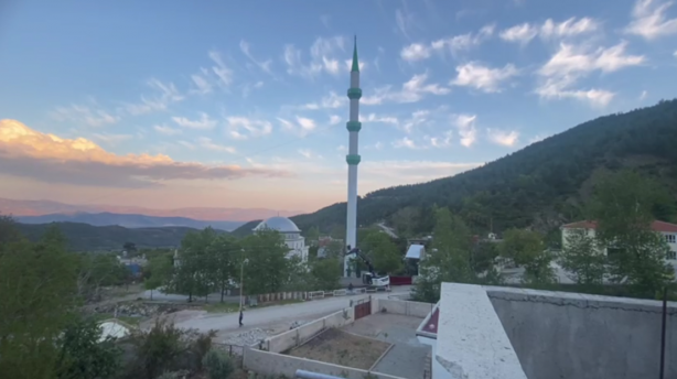 Foto - Depremde hasar gören minare böyle yıkıldı