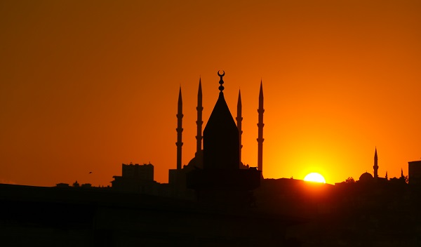 Foto - Depremde hasar görmüştü! İşte Abdülhamit Han Camisi'ndeki son durum